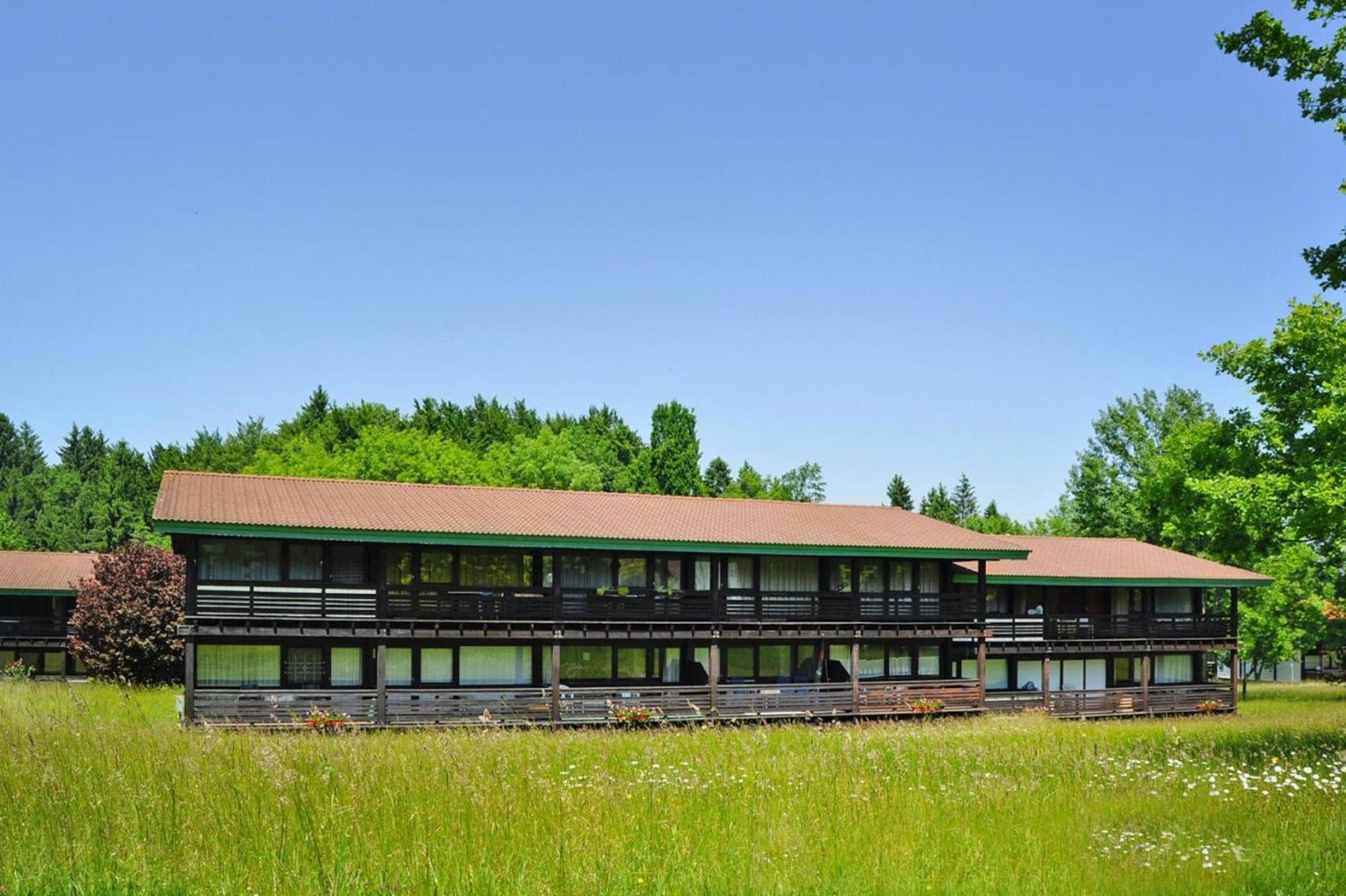 Holiday Village Vorauf Siegsdorf Exterior photo